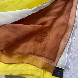 TRICOLOR SCARF 100% - brand new with box